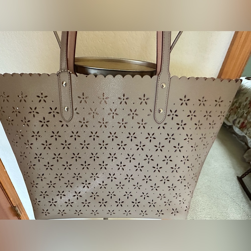 Coach Brown Laser-Cut Tote Bag - Picture 6 of 12
